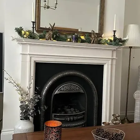 Beautiful Near Woods Holiday home